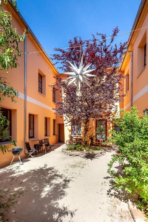Idyllisches Haus Mitten In Berlin Dış mekan fotoğraf