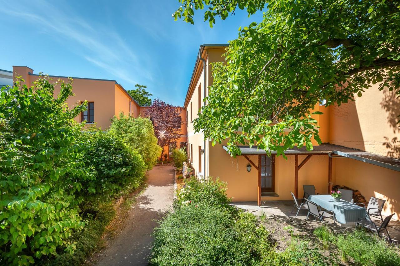 Idyllisches Haus Mitten In Berlin Dış mekan fotoğraf